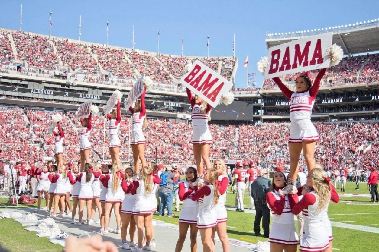 10 Steps To Help You Cheer In College - captainu college sports recruiting blog article